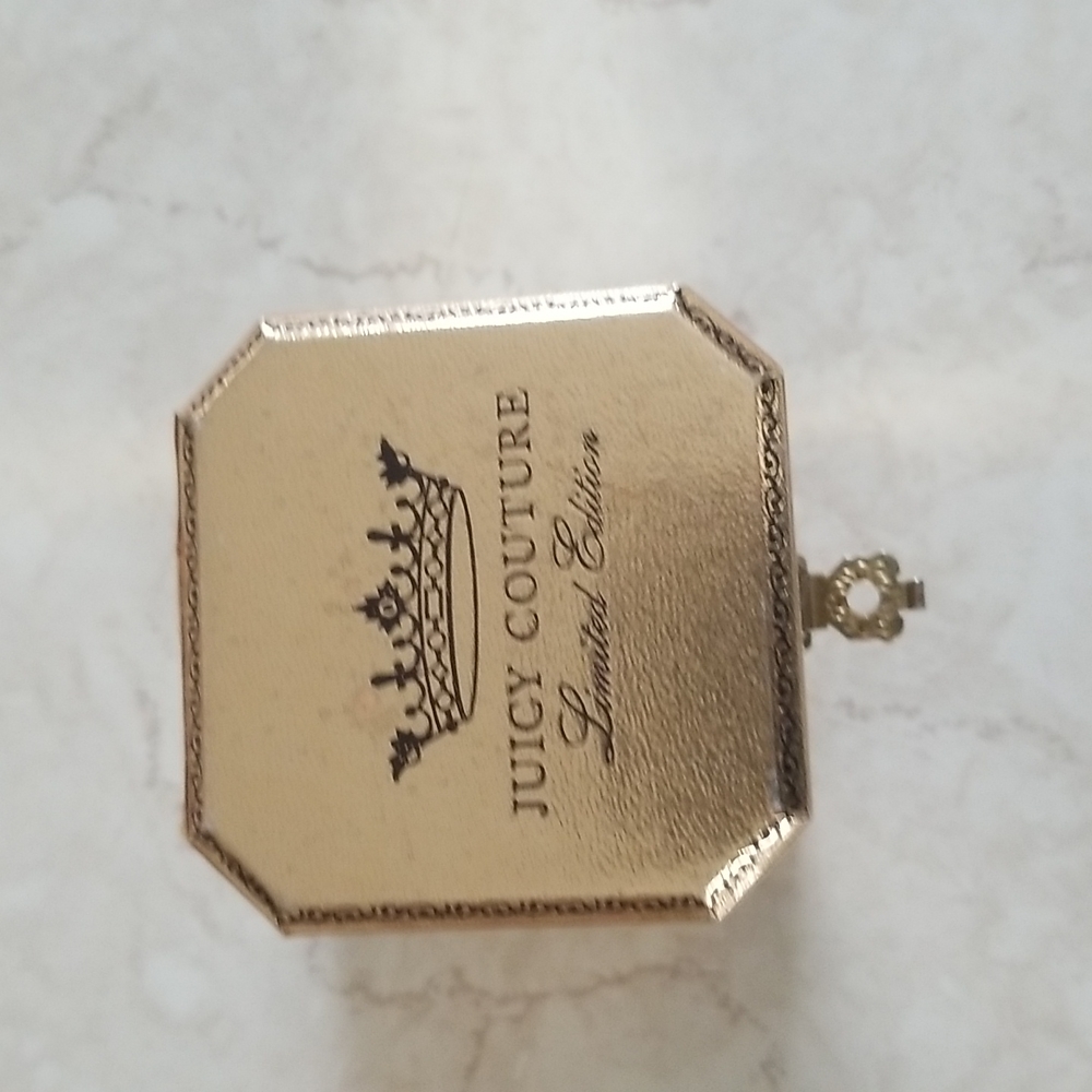 Juicy Couture earrings double set